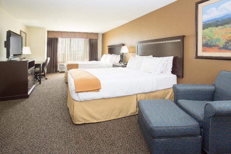 Express&suites Pueblo, An Ihg Hotel Pueblo